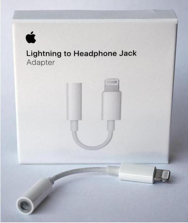 Apple Lightning to 3.5mm Headphone Jack Adapter